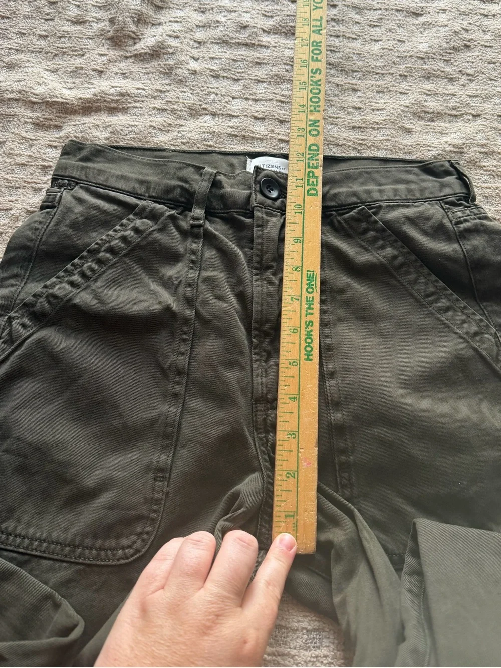 Citizens of humanity nwot Ayla olive green crop cargo pants